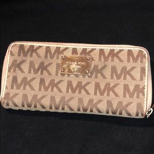 Michael KORS Jet Set Wallet